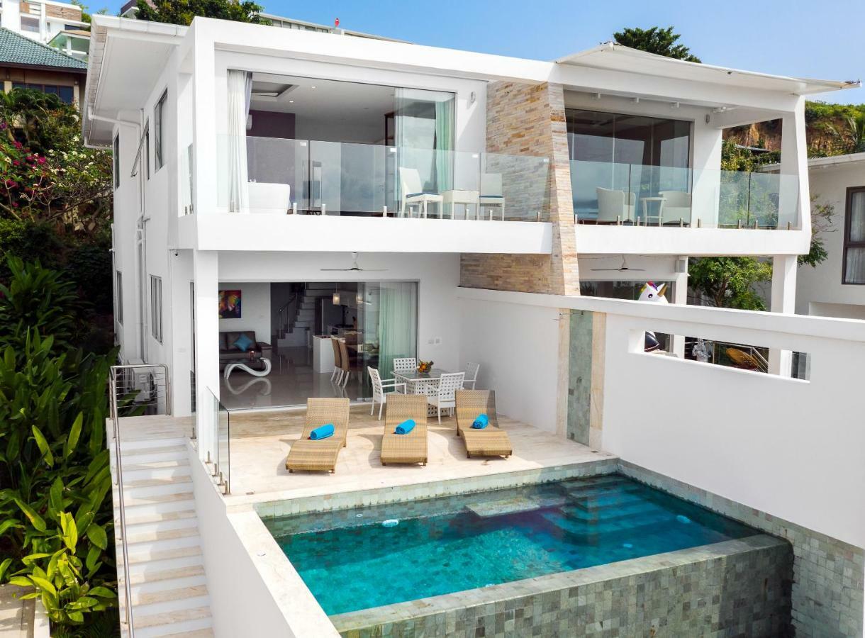 Villa Sunset Lagoon | Rihanna 2 *